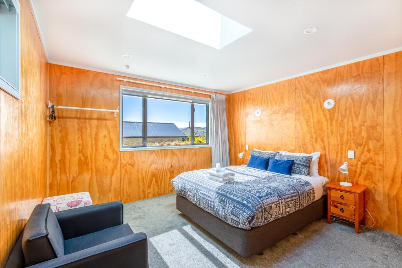 Tekapo Blue Cottage Лейк Текапо Екстериор снимка
